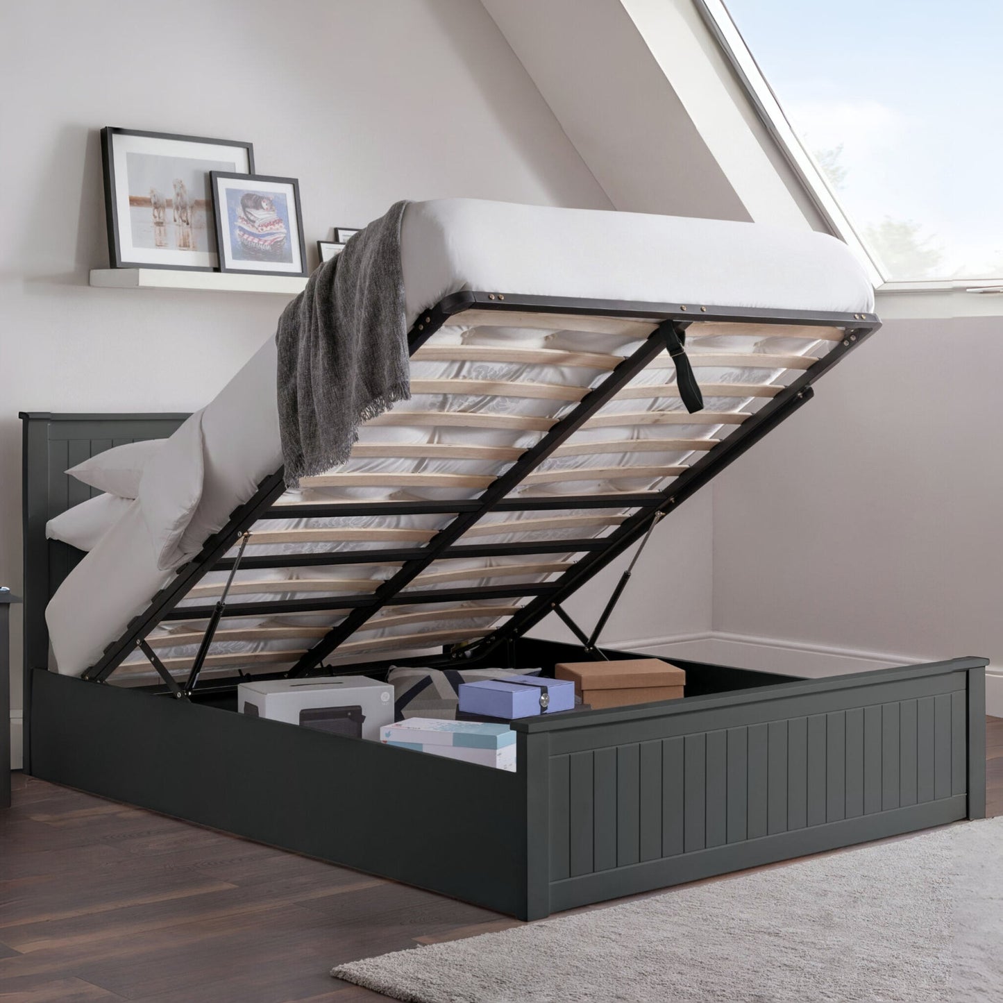 Maine Ottoman Bed