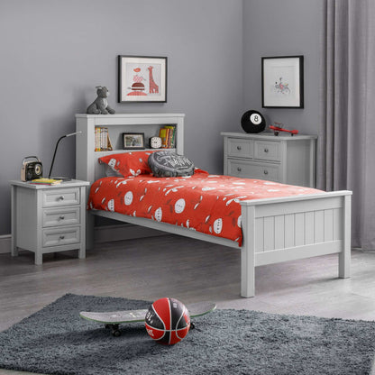 Maine Bookcase Single Bed in dove grey shown in a child's bedroom setting