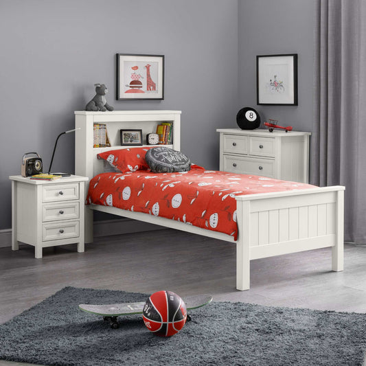 Maine Bookcase Single Bed in surf white shown in a child's bedroom setting