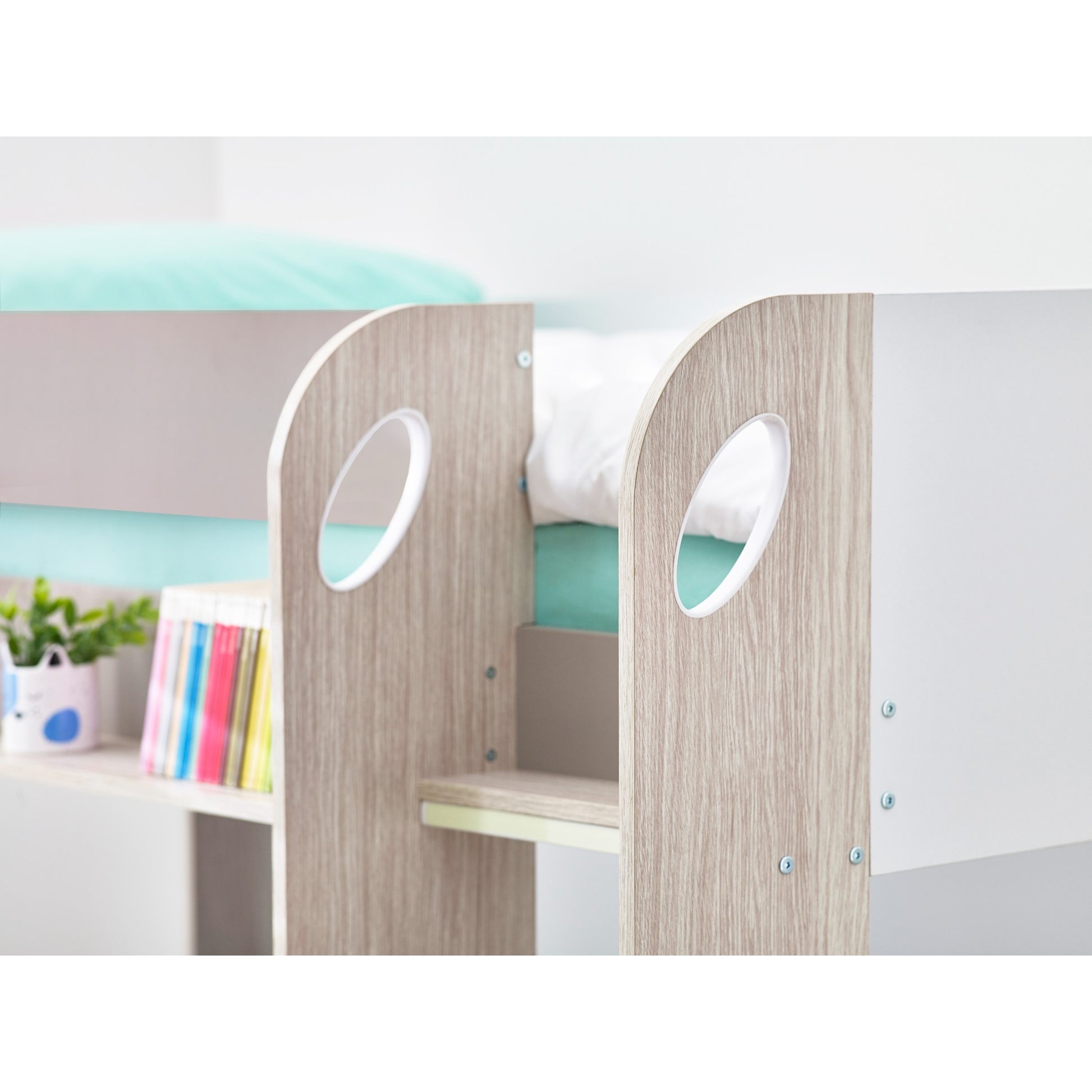 Ladder hand holes of Mars Bunk Bed with Underbed in light woodgrain